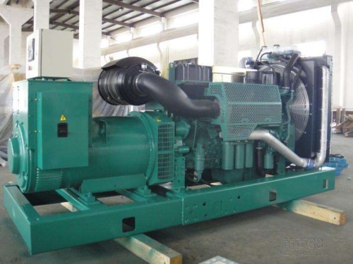 江州便携静音：租赁无声发电机组，便携式解决能源需求